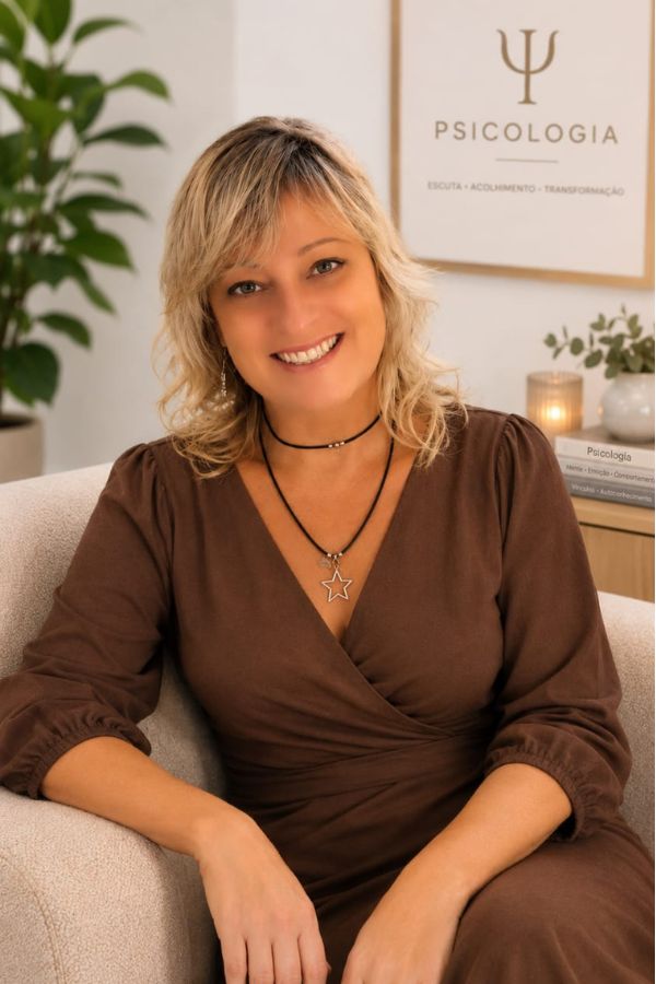 Dra. Ana Paula Ligeiro